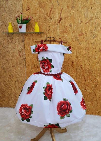 Vestido rosa vermelha