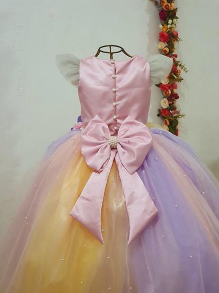 Vestido Unicórnio Arco-íris
