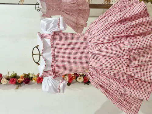 Vestido Xadrez Vermelho Bonequinha