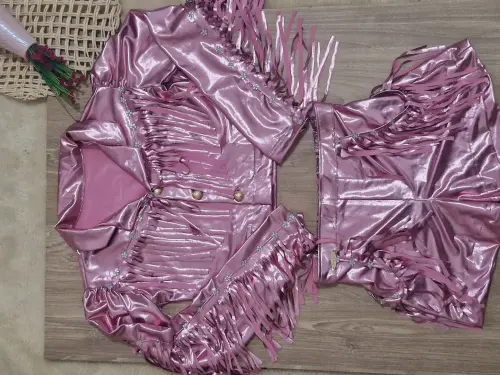 Conjunto Boiadeira Rosa Franja