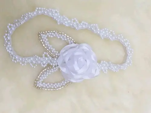 Faixa flor branca