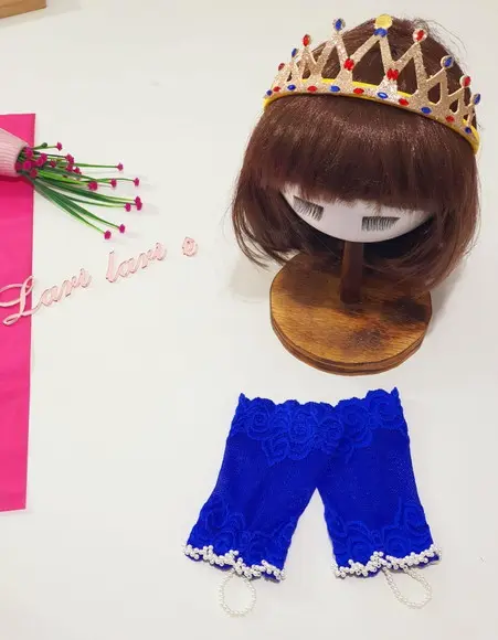Princesa Luva e Coroa Branca de Neve