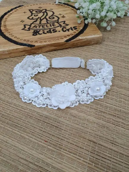 Tiara de luxo batizado