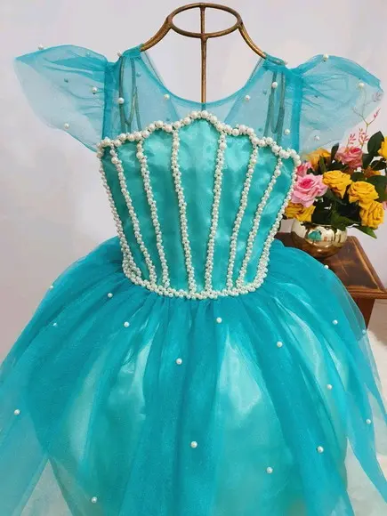 Vestido aril concha