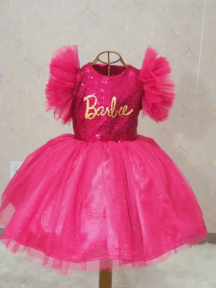 Vestido Barbie Coração Comprimento Curto