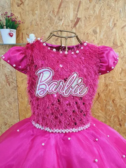 Vestido Barbie Luxo