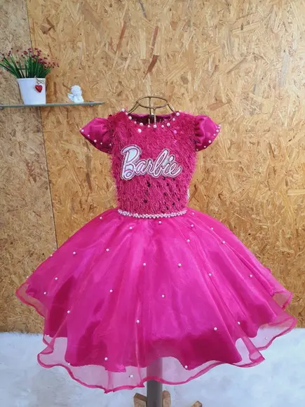 Vestido Barbie Luxo pra aniversario