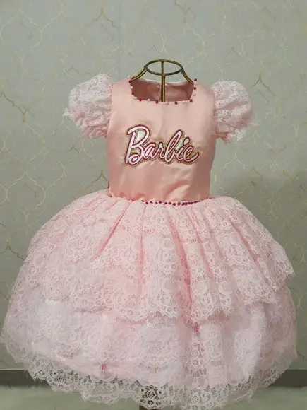 Vestido Barbie Renda Luxo rosa bebe