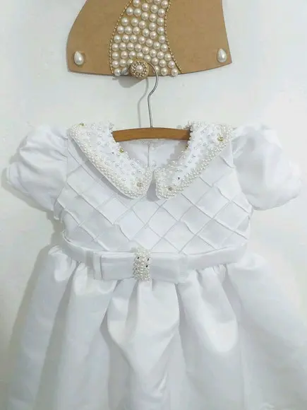 Vestido batizado