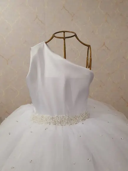 Vestido Branco de Daminha honra