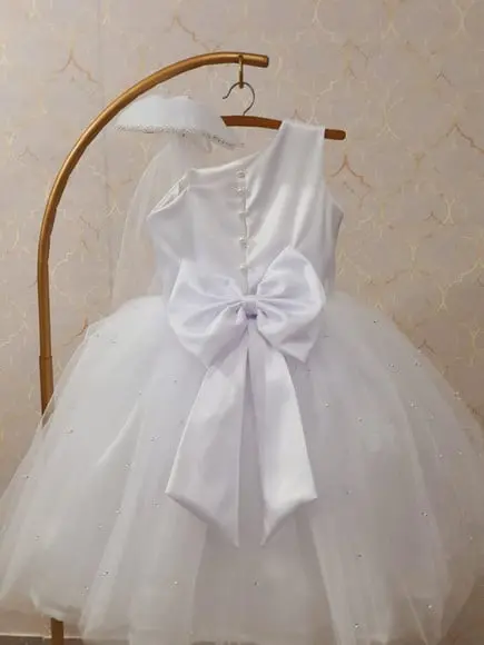 Vestido Branco de Daminha honra