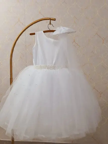 Vestido Branco de Daminha honra