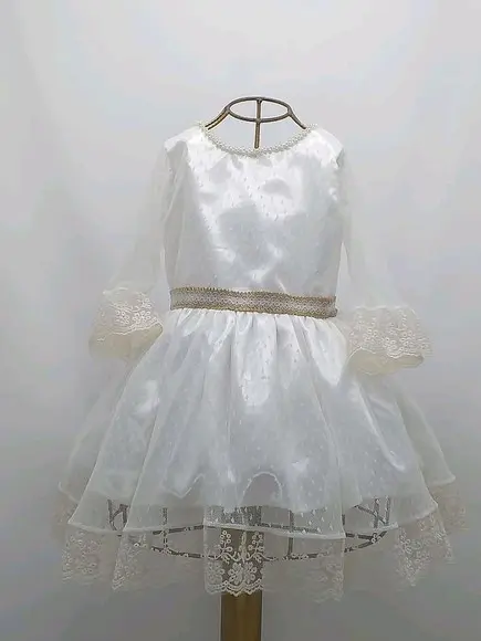 Vestido daminha