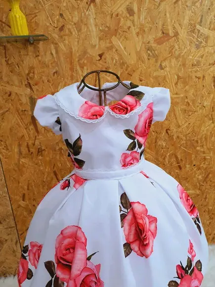 Vestido jardim bebê