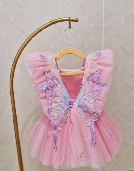Vestido Luxuoso Rosa Asa Fixa