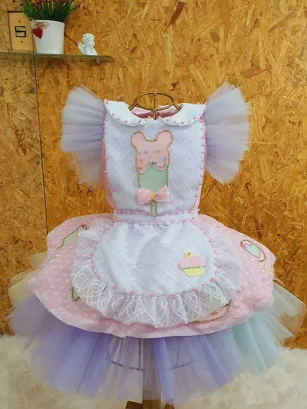 Vestido Minnie Confeiteira
