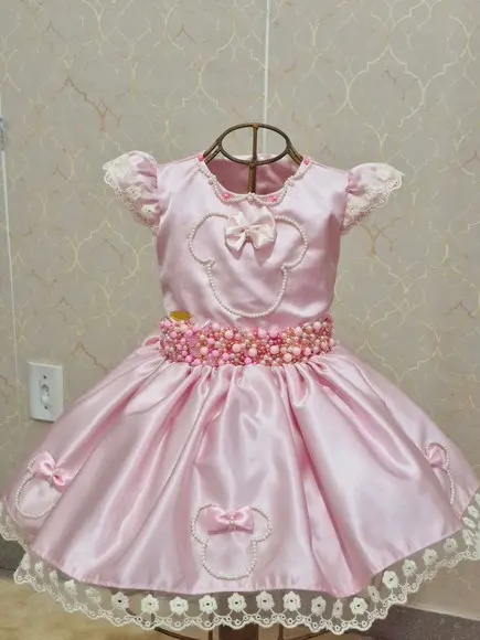 Vestido Minnie Rosa e Perolas