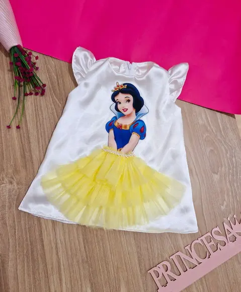 Vestido Trapézio Tematico Branca Neve