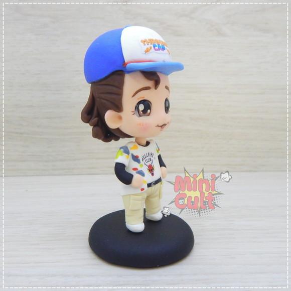 Mini Cult Dustin Henderson Hellfire Club - Stranger Things