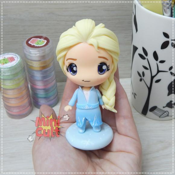 Mini Cult Elsa - Frozen 2 (vestido azul)