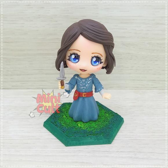 Mini Cult Lúcia Pevensie - as Crônicas de Nárnia