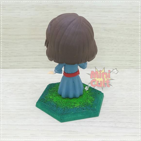 Mini Cult Lúcia Pevensie - as Crônicas de Nárnia