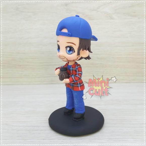 Mini Cult Luke Danes Servindo Café - Gilmore Girls