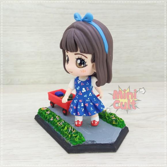 Mini Cult Matilda com Carrinho de Livros