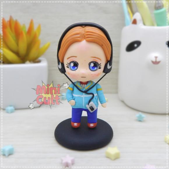 Mini Cult Max Mayfield com Walkman - Stranger Things