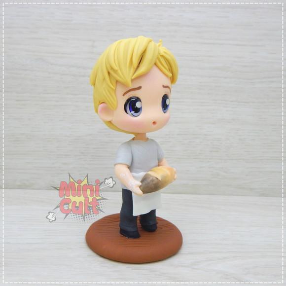 Mini Cult Peeta Mellark com Pão Queimado - Jogos Vorazes