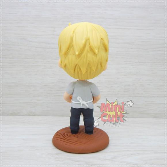 Mini Cult Peeta Mellark com Pão Queimado - Jogos Vorazes