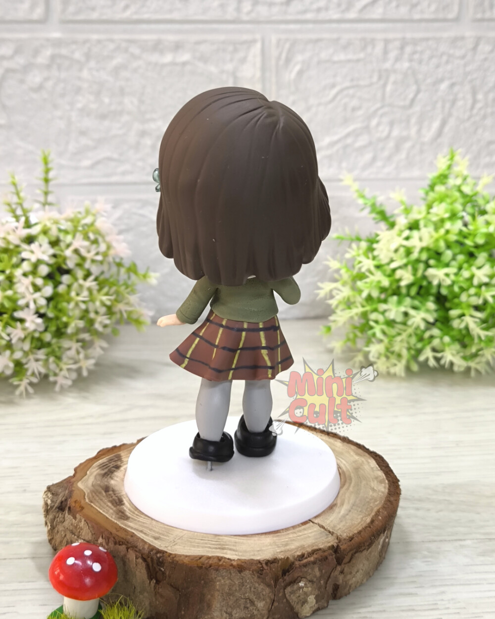 Mini Cult Lúcia Pevensie - as Crônicas de Nárnia
