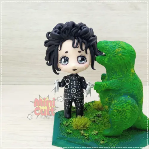 Mini Cult Edward Mãos de Tesoura + topiaria (Tim Burton)