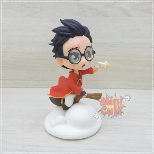Mini Cult Harry Potter Jogando Quadribol