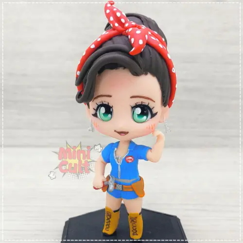 Mini Cult Katy Perry - Woman's World