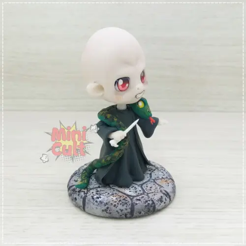Mini Cult Lord Voldemort com Nagini - Harry Potter