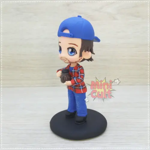 Mini Cult Luke Danes Servindo Café - Gilmore Girls
