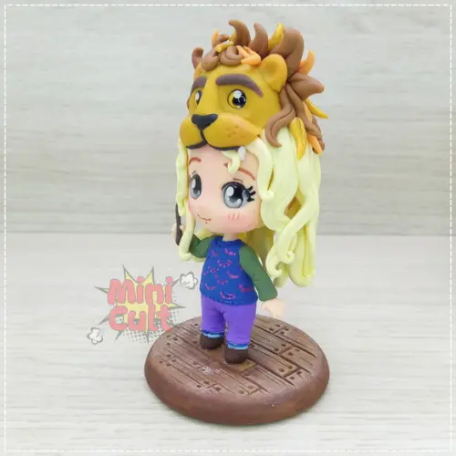 Mini Cult Luna Lovegood com Chapéu de Leão - Harry Potter