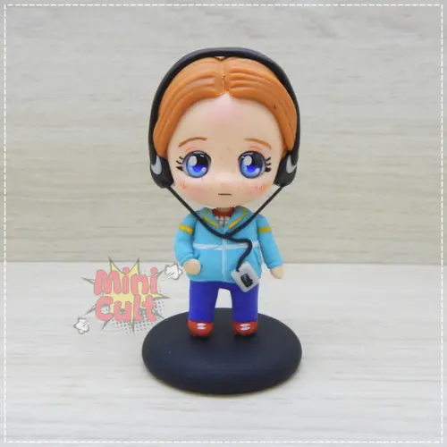 Mini Cult Max Mayfield com Walkman - Stranger Things