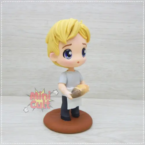 Mini Cult Peeta Mellark com Pão Queimado - Jogos Vorazes