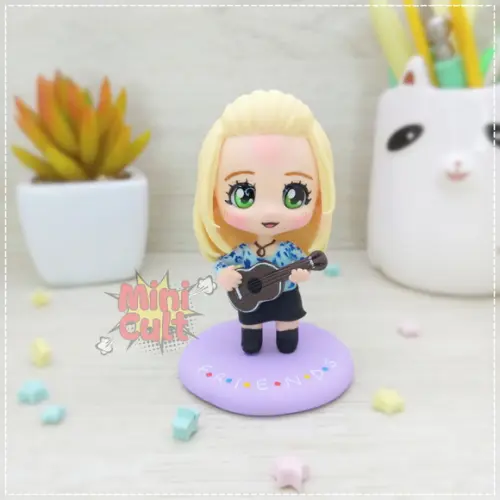 Mini Cult Phoebe Buffay com Violão - Friends (mod. 02)