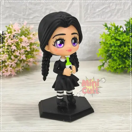 Mini Cult Wandinha Addams - a Família Addams