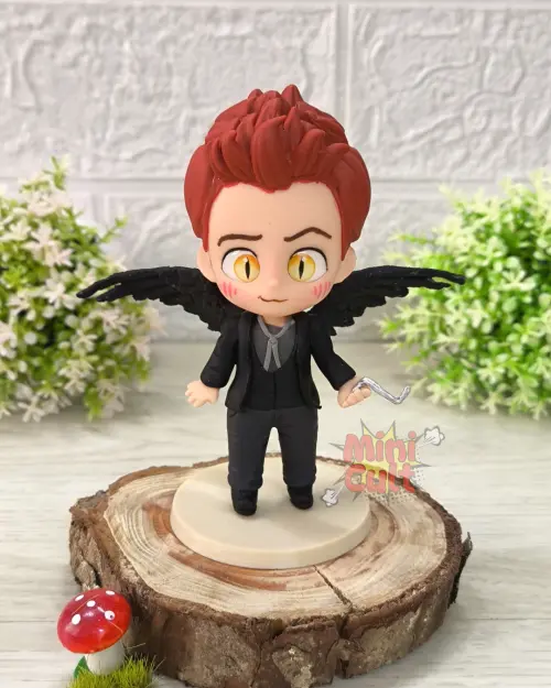 Mini Cult Crowley com Asas - Good Omens