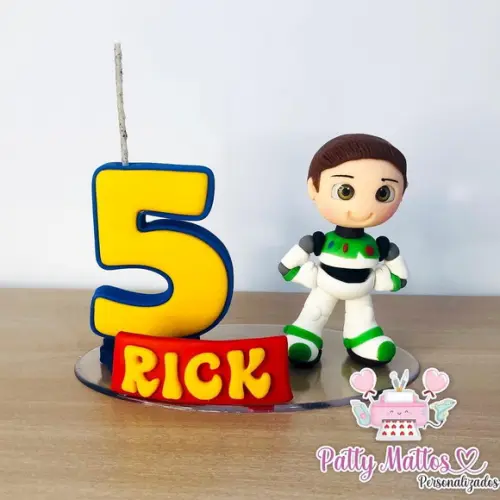 Vela Personalizada Buzz