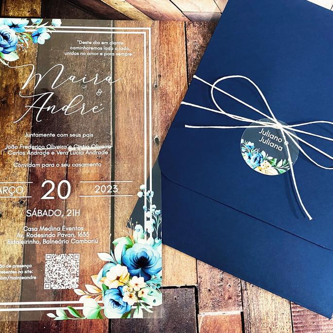 Convite Transparente Flor Azul, Amarelas e Folhagens