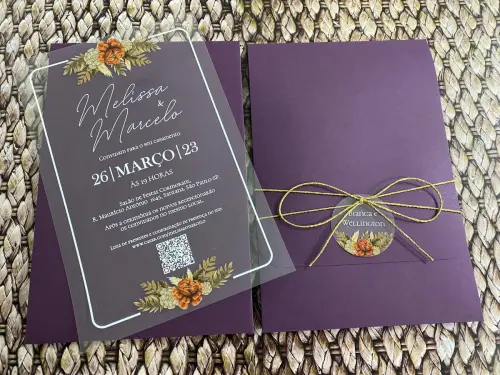 Convite Transparente Flores Terracota Envelope Vinho