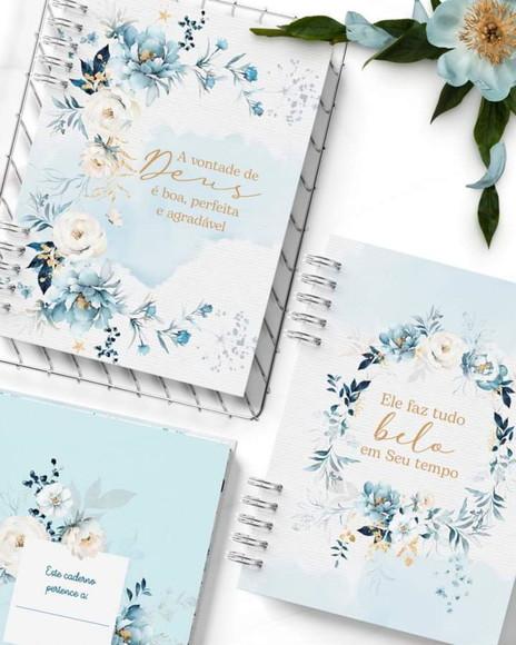 Caderno Floral com Frases Religiosas