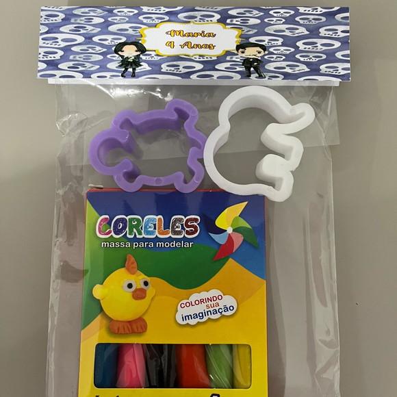 Kit Massinha Personalizada Wandinha
