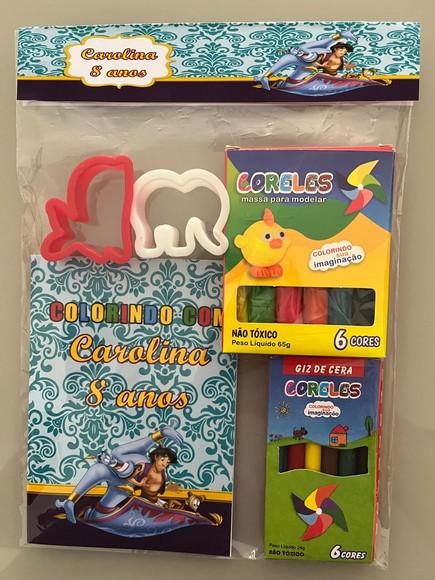 Kit para Colorir + Kit Massinha Aladdin
