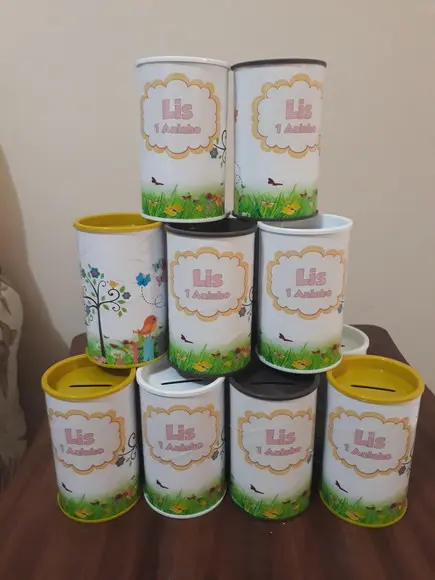 Cofrinho Personalizado Jardim Encantado